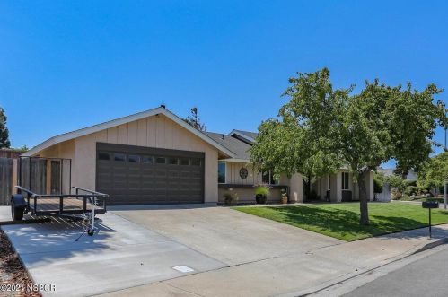 1368 Revere St, Santa Maria CA  93455-4467 exterior