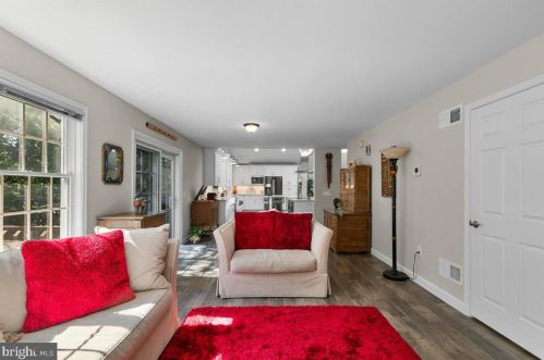 104 Cliff Ave, Lancaster PA  17602-4700 exterior