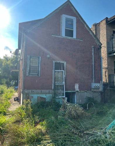 6157 Marshfield Ave, Chicago, IL 60636-2213