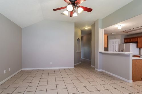 16901 Canary St, Conroe TX  77385-3410 exterior