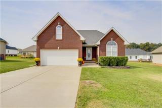 316 Arabian Ln, Springfield, TN 37172-7366