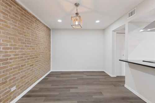 2633 Via Cordova, Carrollton TX 75006-4656 exterior