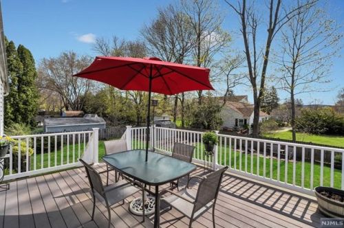 600 Baldwin St, Hackettstown NJ  07840-1427 exterior