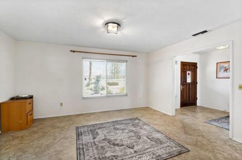 2150 Gratton St, Riverside CA  92504-5201 exterior