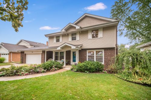 987 Prospect Ave, Elmhurst, IL 60126-5030