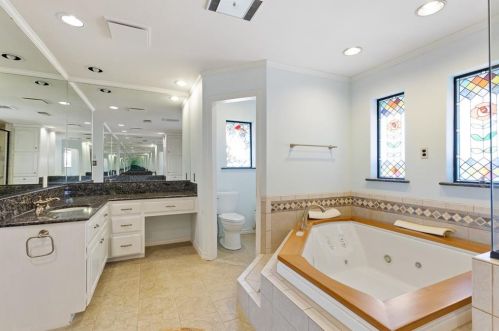 17 Thornhill Rd, Fort Worth TX  exterior