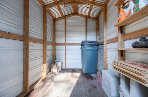 1200 Cameron Ct, Atlanta GA  30306-2622 exterior