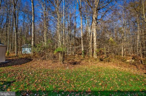 583 Windsong Dr, Aberdeen MD  21001-1809 exterior