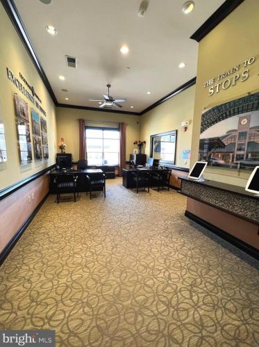 1037 Halifax Pl, Trenton NJ  08619-2081 exterior