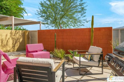 3548 Foothill Ave, Palm Springs, CA 92262-0415