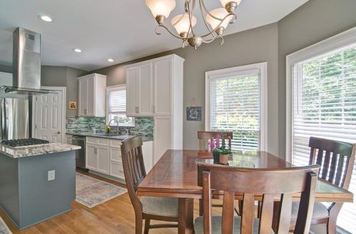 2200 Foxboro Ln, Atlanta GA  exterior