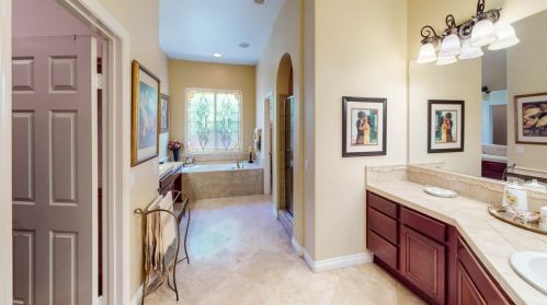 2508 Crooked Trail Rd, Chula Vista CA  91914-4141 exterior
