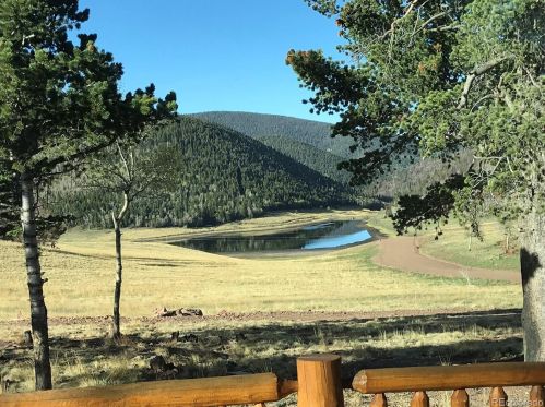 2221 Sigler Dr, Sangre De Cristo Ranches CO exterior