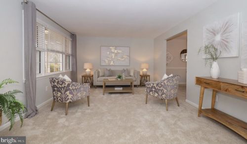 7099 Game Lord Dr, Springfield VA  22153-1312 exterior