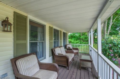 2 Tracey Ln, Augusta, NJ 07822-2010