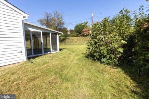 426 Holiday Dr, Aberdeen MD  21001-1813 exterior