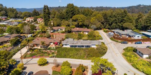 7444 Mesa Dr, Aptos, CA 95003-3314