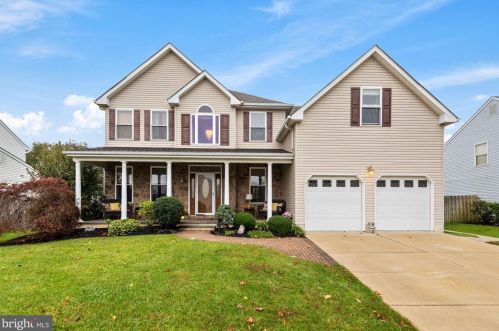 36 Larkspur Cir, Erial, NJ 08081-4160