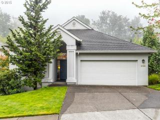 244 46th Dr, Damascus, OR 97080