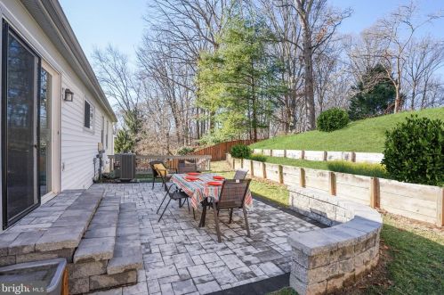 8138 Viola St, Springfield VA  22152-3626 exterior