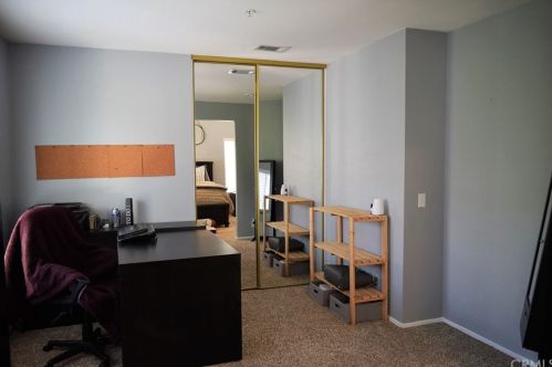 193 Cape Elizabeth Way, Riverside CA  92506-6178 exterior