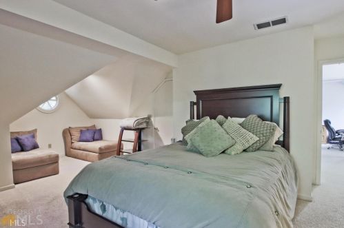 2610 Brushy Nob Ln, Stockbridge GA  30281-5243 exterior