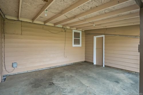 327 2nd Ave, La Salle CO 80645-3218 exterior