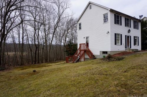 178 Peck Rd, Torrington, CT 06790-6105