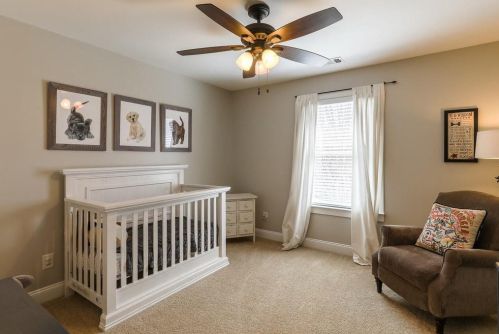 2070 Hatteras Way, Atlanta GA  30318-1083 exterior