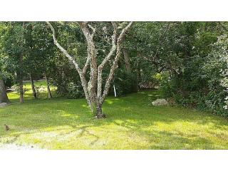8 Chin Hill Rd, Westerly, RI 02891-3519