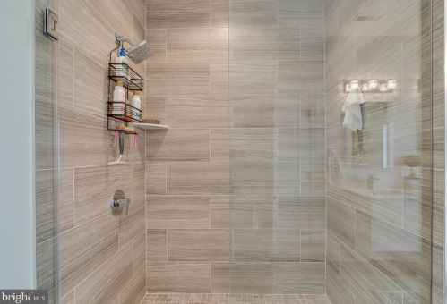 1421 Howard St, Philadelphia PA  19122-3905 exterior