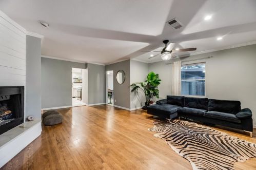 10223 Estacado Dr, Dallas, TX 75228-3322