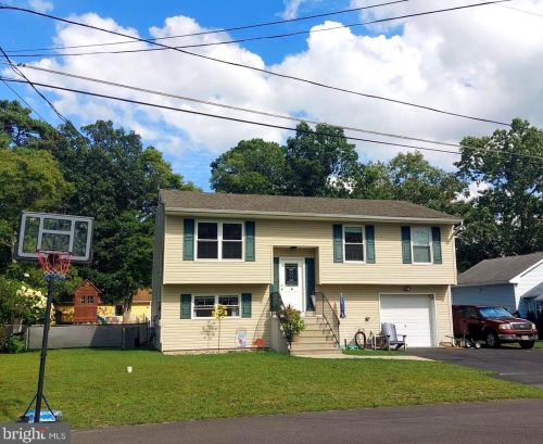 6 Bella Coola Trl, Browns Mills, NJ 08015-6634