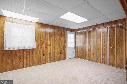 13110 Fernedge Rd, Silver Spring MD 20906-5302 exterior