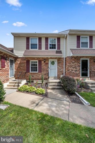 291 Lima School Ct, Media, PA 19063-5529