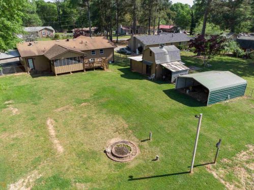 105 Bryant St, Stockbridge GA  30281-3640 exterior