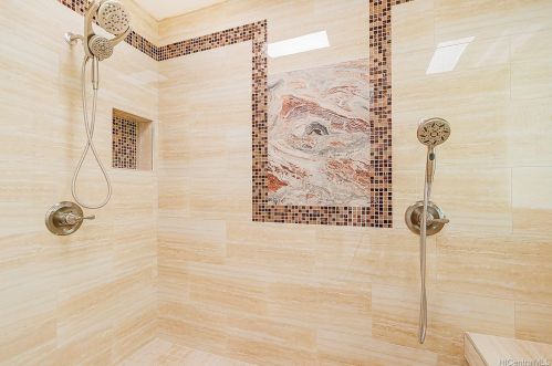 650 Kaulana Pl, Honolulu HI  96821-2533 exterior