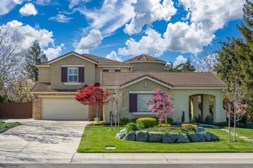 5616 Cowell Blvd, Davis, CA 95618-7212
