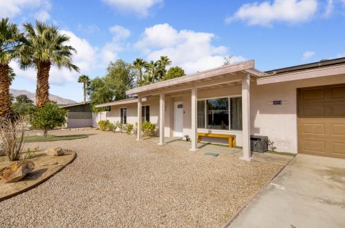 2872 Ventura Rd, Palm Springs, CA 92262-3835