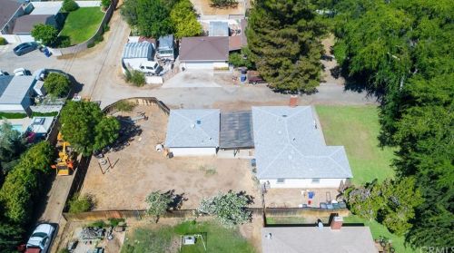 4610 Emerson St, Riverside CA  92506-2008 exterior