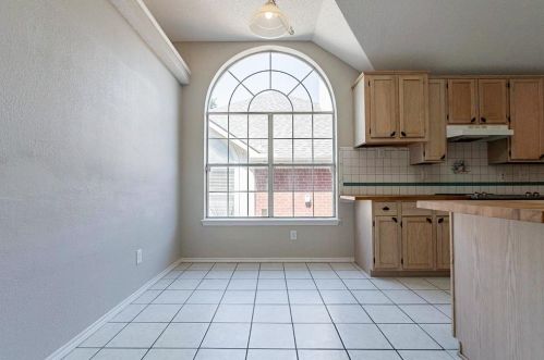 1621 Morrison Dr, Fort Worth TX  76112-3766 exterior