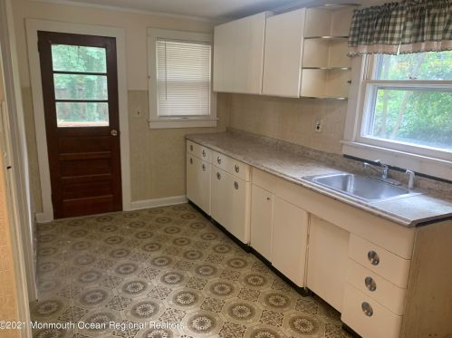416 Holly Blvd, Berkeley Township, NJ 08721-2614