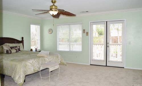 12722 Royal Palm Ln, Riverside CA  92503-7077 exterior