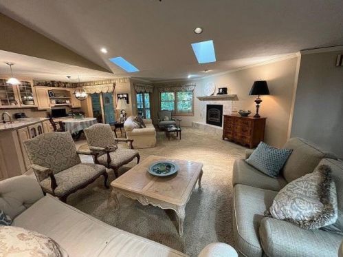 2519 Reynolds Manor Dr, Ottawa, IL 61350-1269