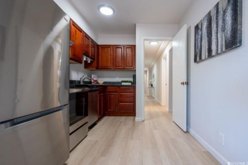 430 Girard St, San Francisco CA 94134-2110 exterior