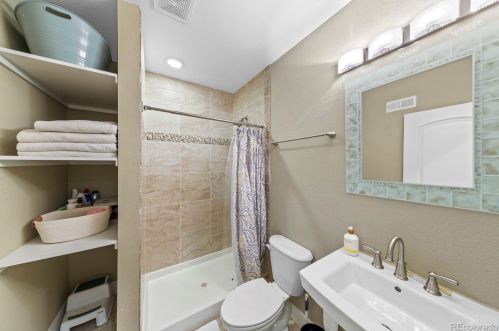 2907 Ironton St, Denver CO  80238-3215 exterior