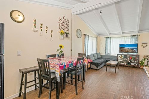 3415 Torrey St, Riverside CA  92503-5118 exterior