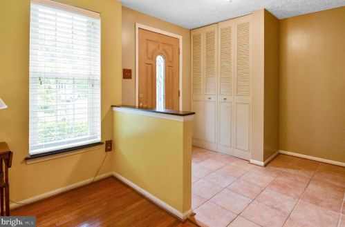 554 Bay Dale Ct, Arnold, MD 21012-2352