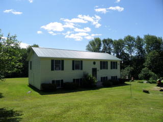 1386 King Hill Rd, Readsboro VT  05350-9606 exterior
