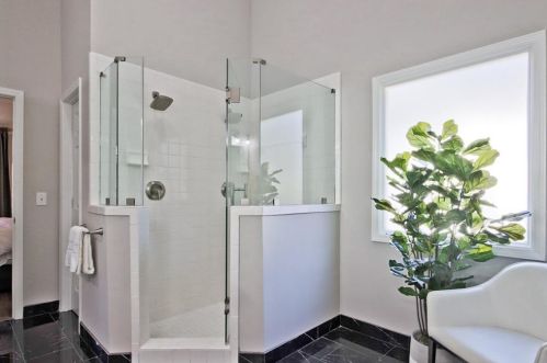 1898 Connemara Dr, Atlanta GA  30341-1565 exterior